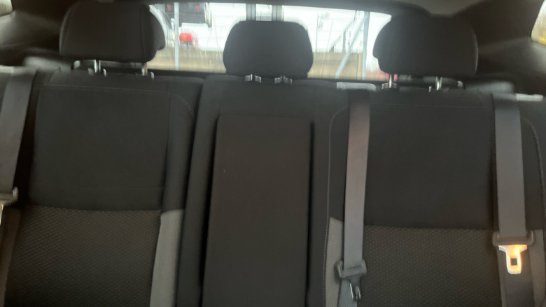 Nissan Qashqai 1.3 DiG-T N-Connecta 5dr Petrol Hatchback